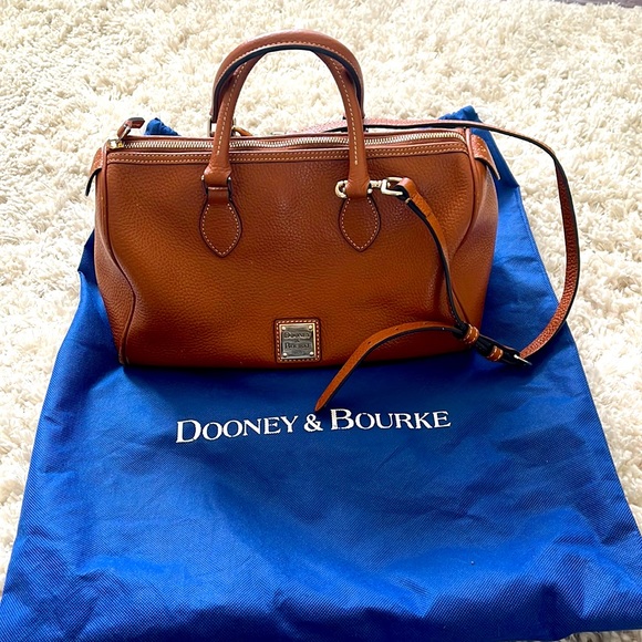 Dooney & Bourke Handbags - Dooney & Burke Satchel Bag